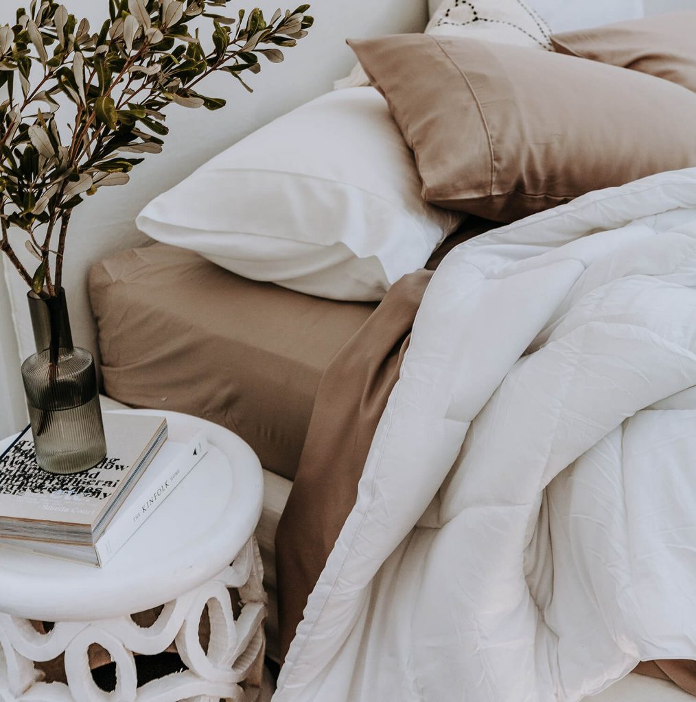 Sensitiva Embossed Micro Rich Quilt