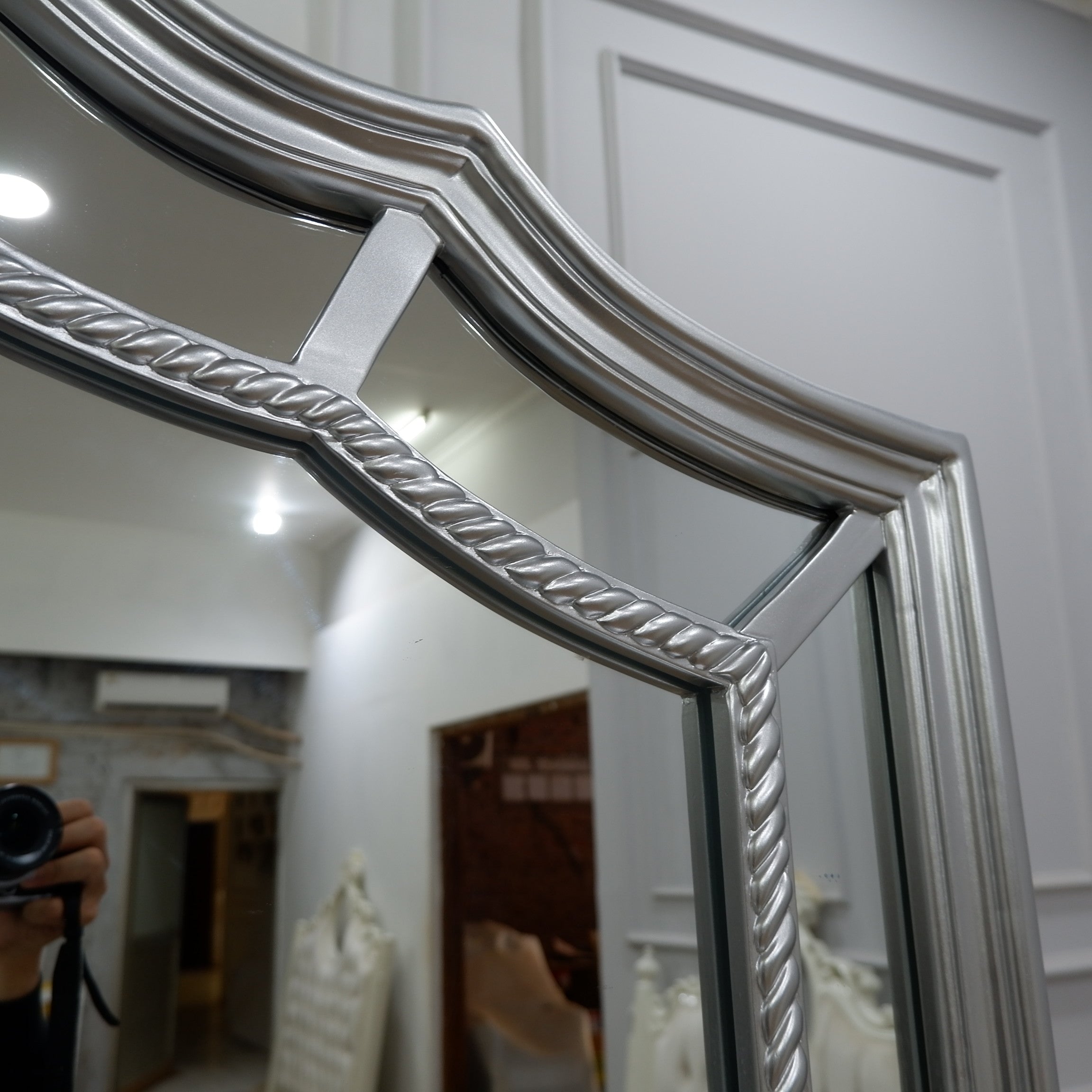 Azha Dressing Table
