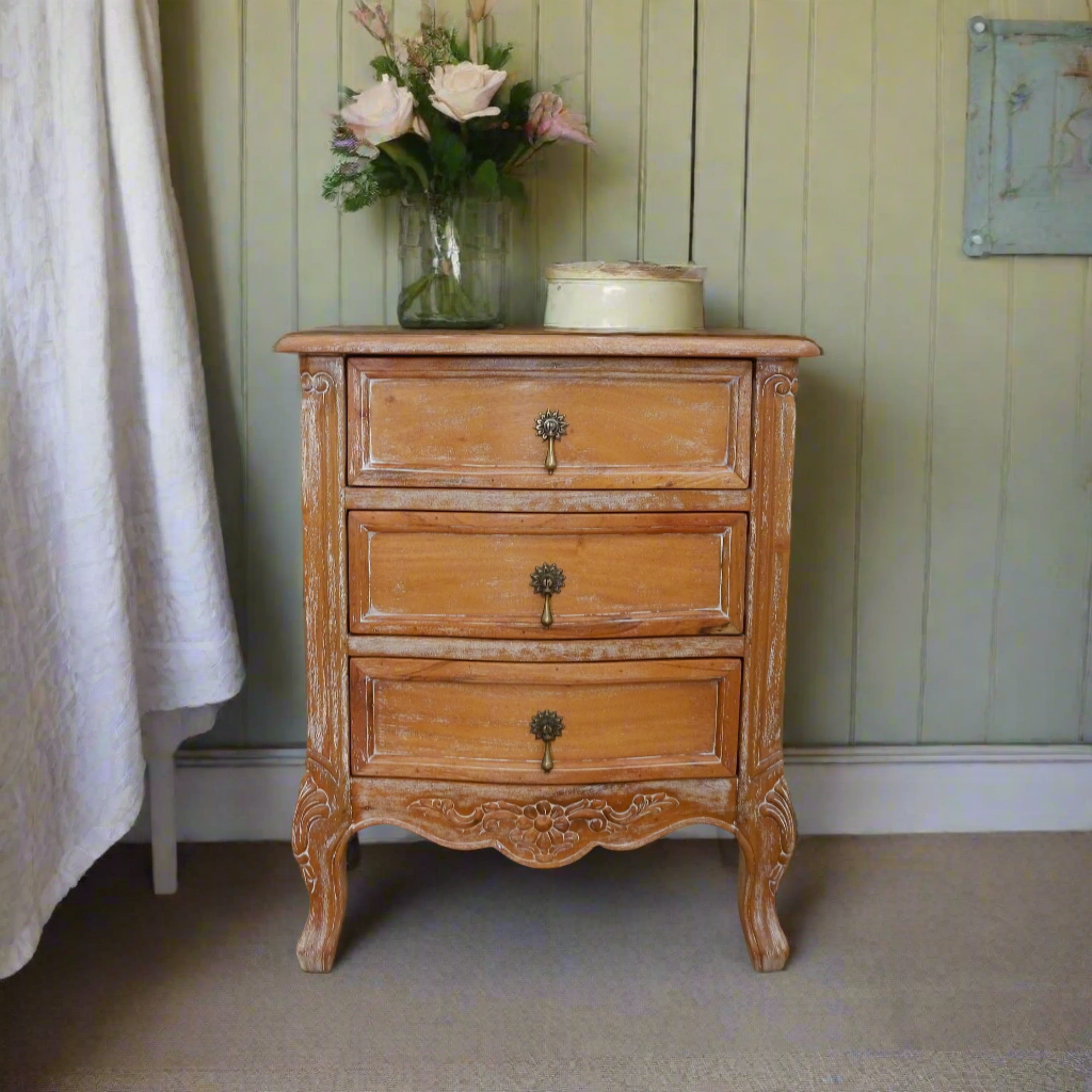 Mamba Bedside Table
