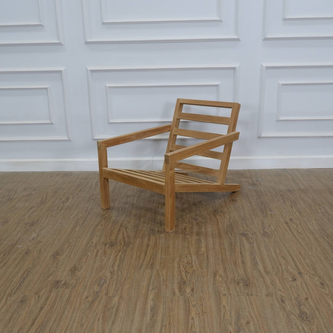 Outdoor Teak Lounge Chair