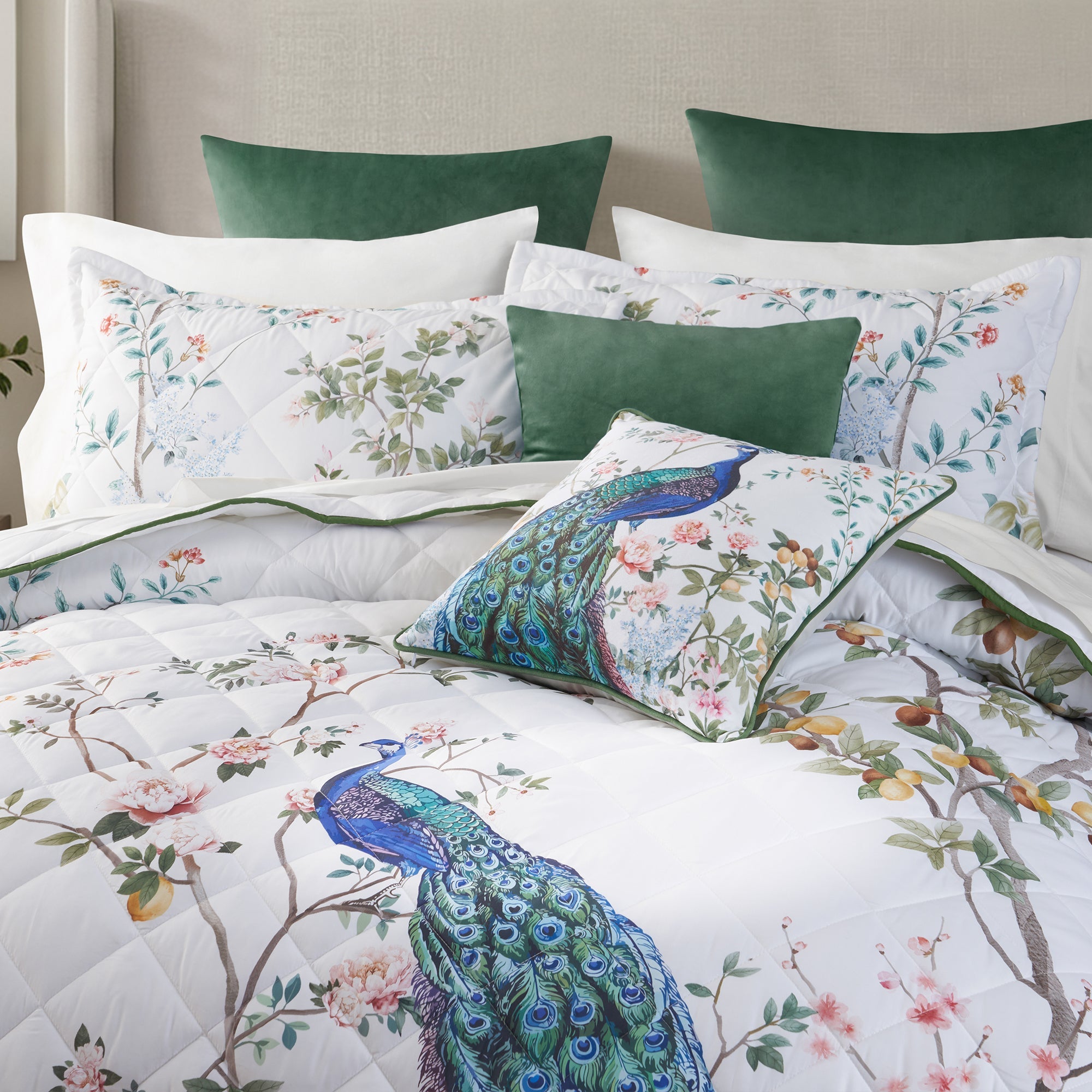 Priya Bedspread Set White