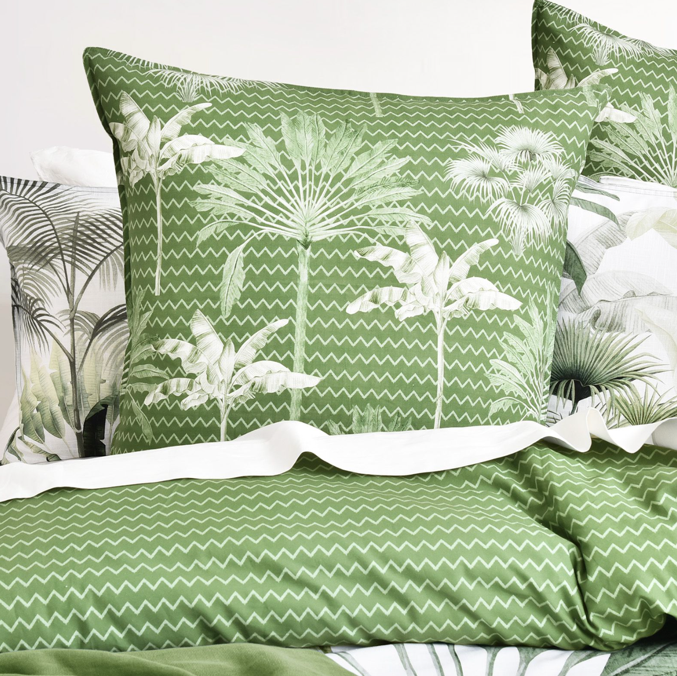 Noosa Palm Quilt Cover Set