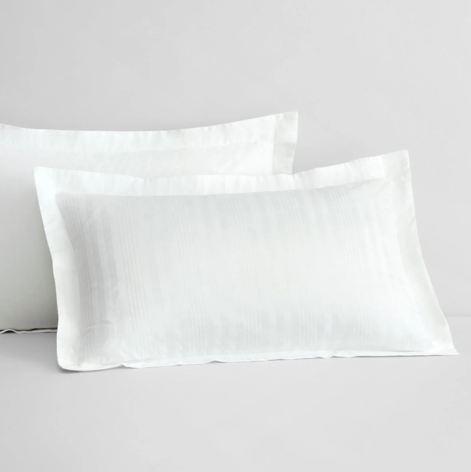 Newmark Tailored Quilt Cover Set