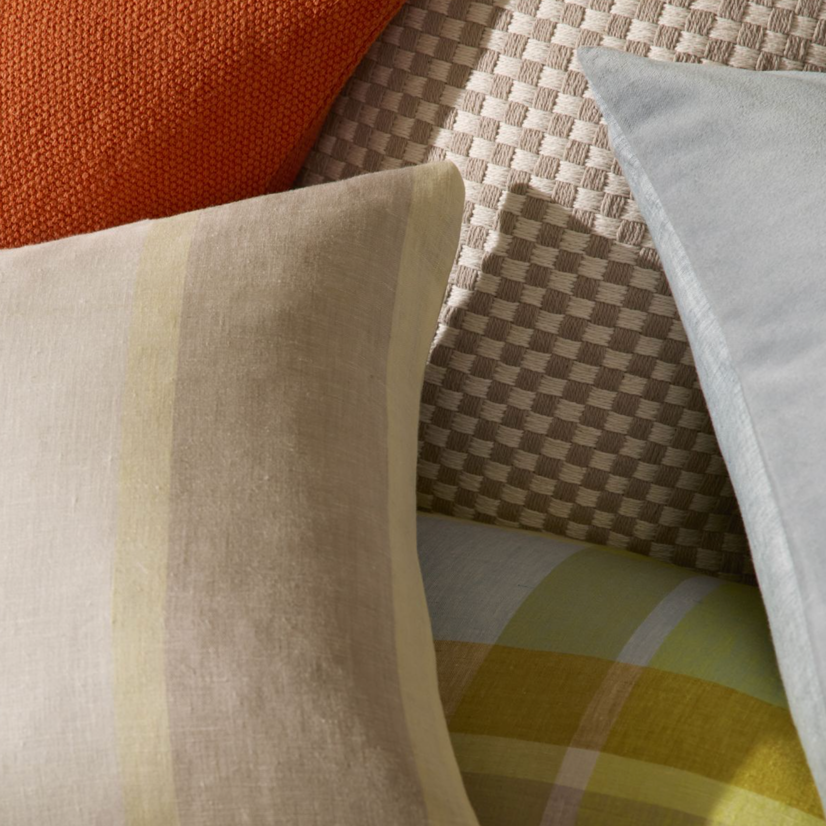 Ammes Breakfast Cushion