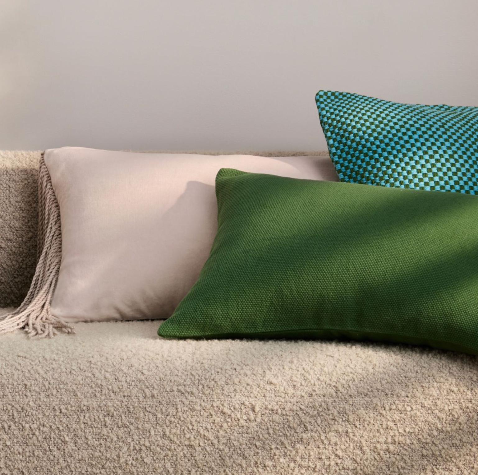 Romer Breakfast Cushion