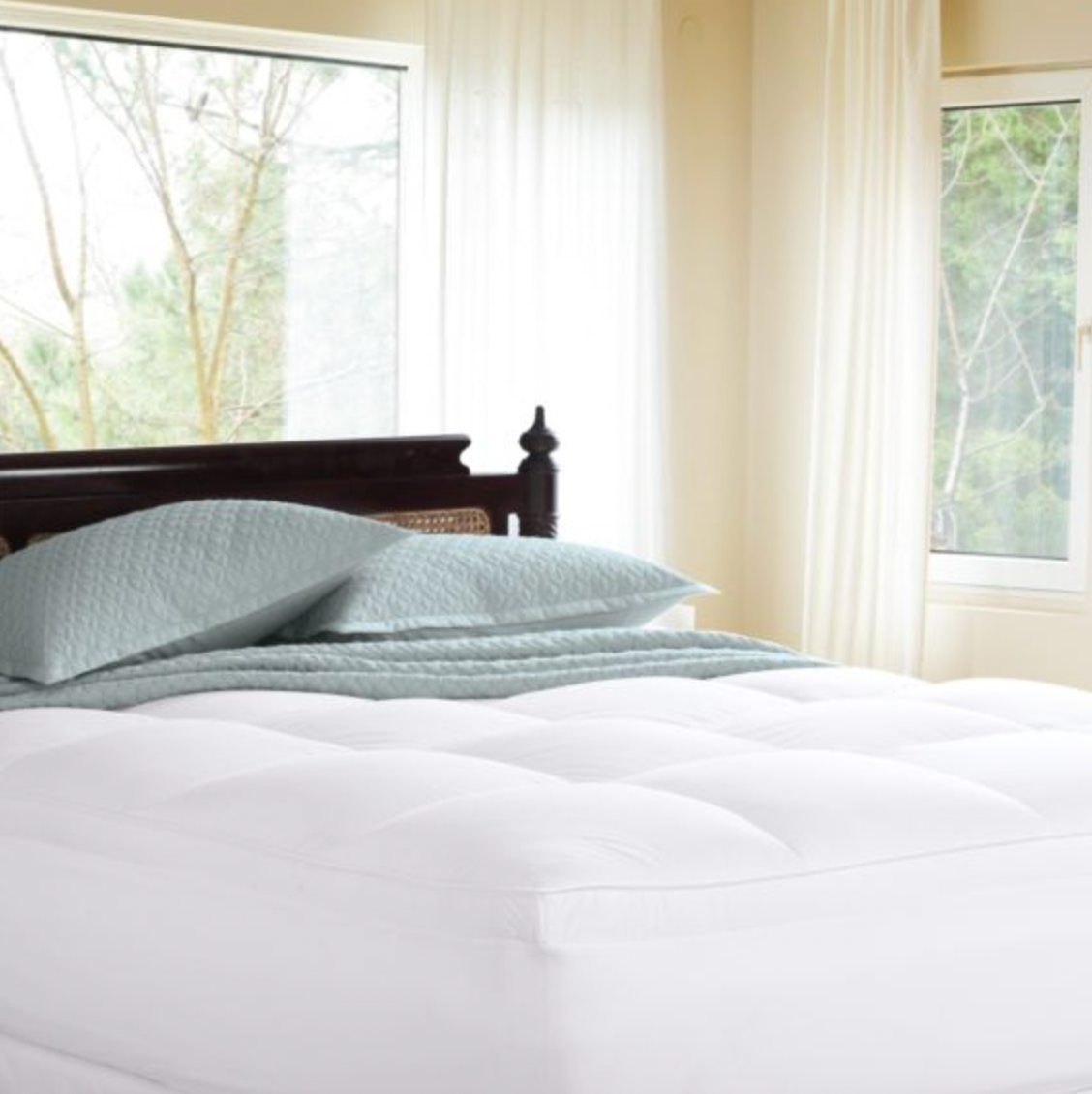 Renee Taylor Platinum 1500 GSM High Loft Fully Fitted Mattress Topper