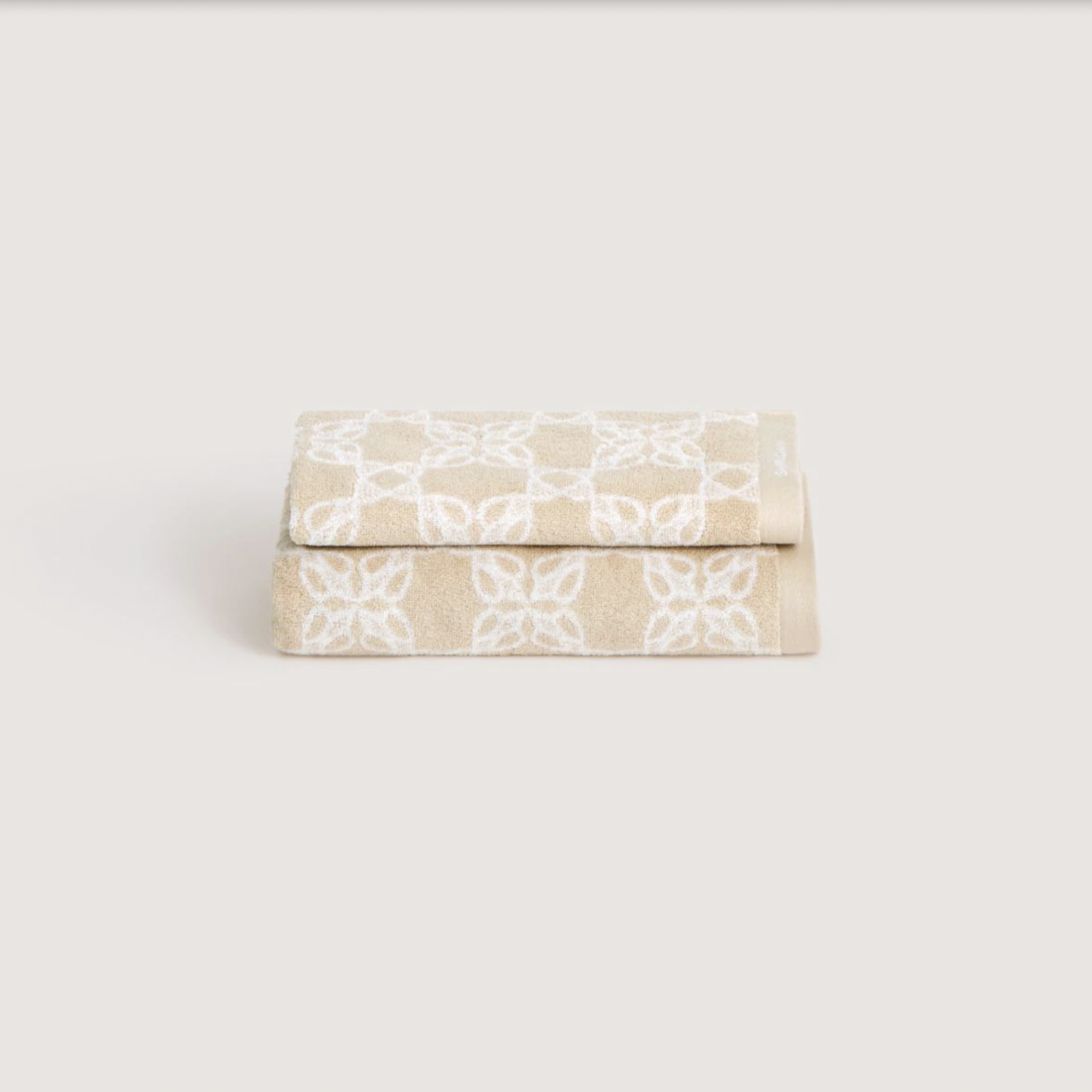 Lano Bath Towel