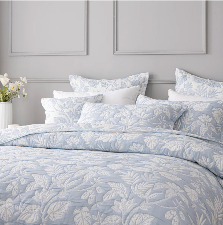 Laurieton Bedspread Set