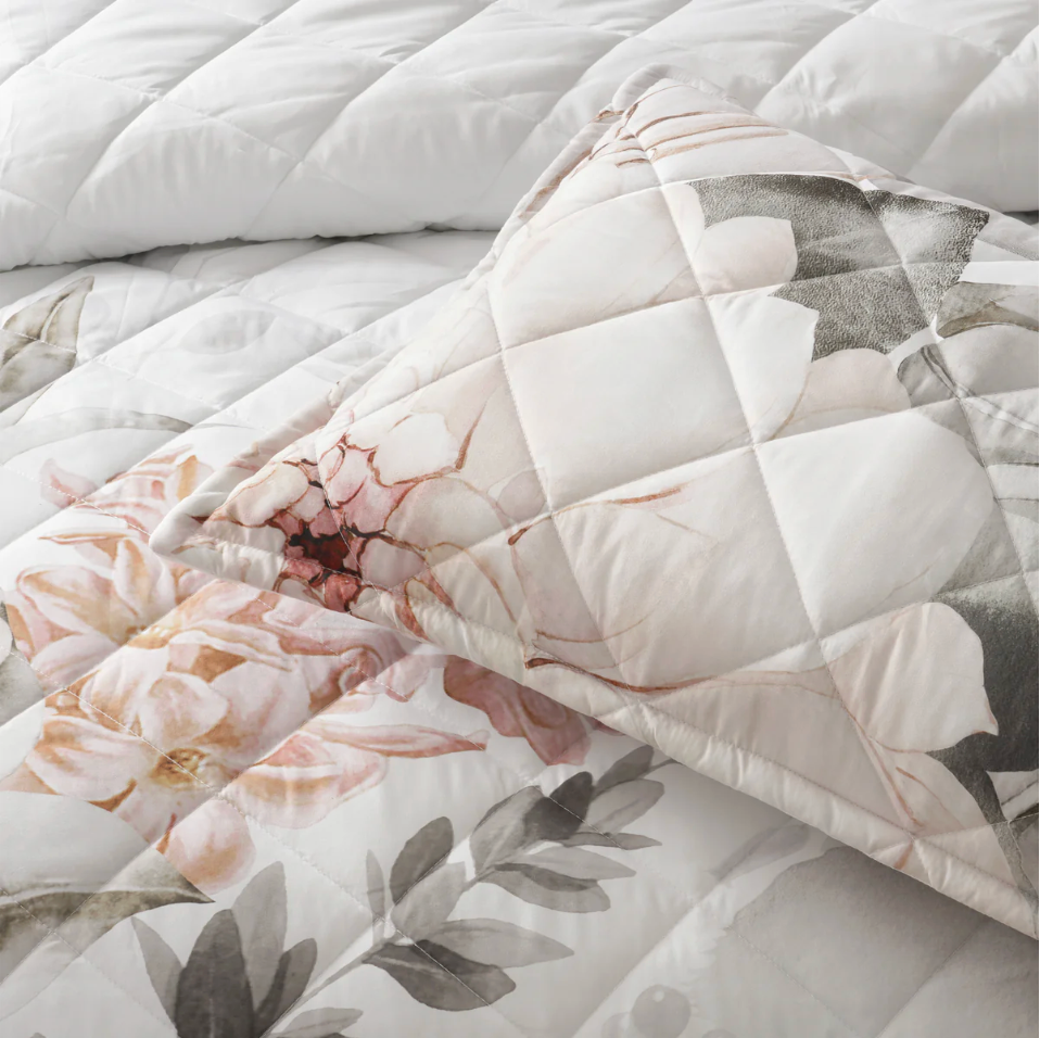 Giselle Coverlet Set