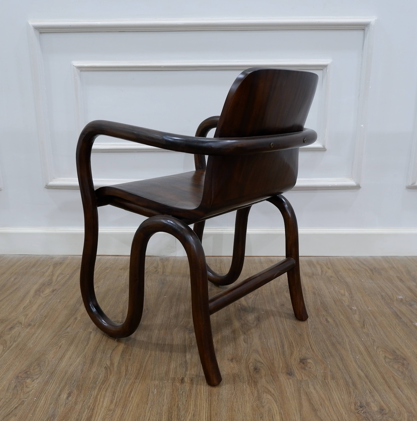 Kohlo Chair