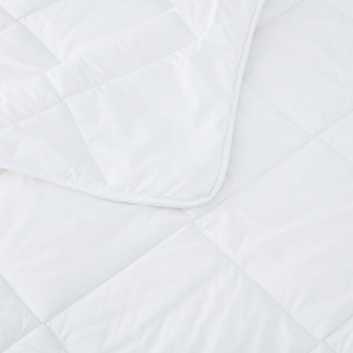 Deluxe Australian Wool All Seasons Quilt