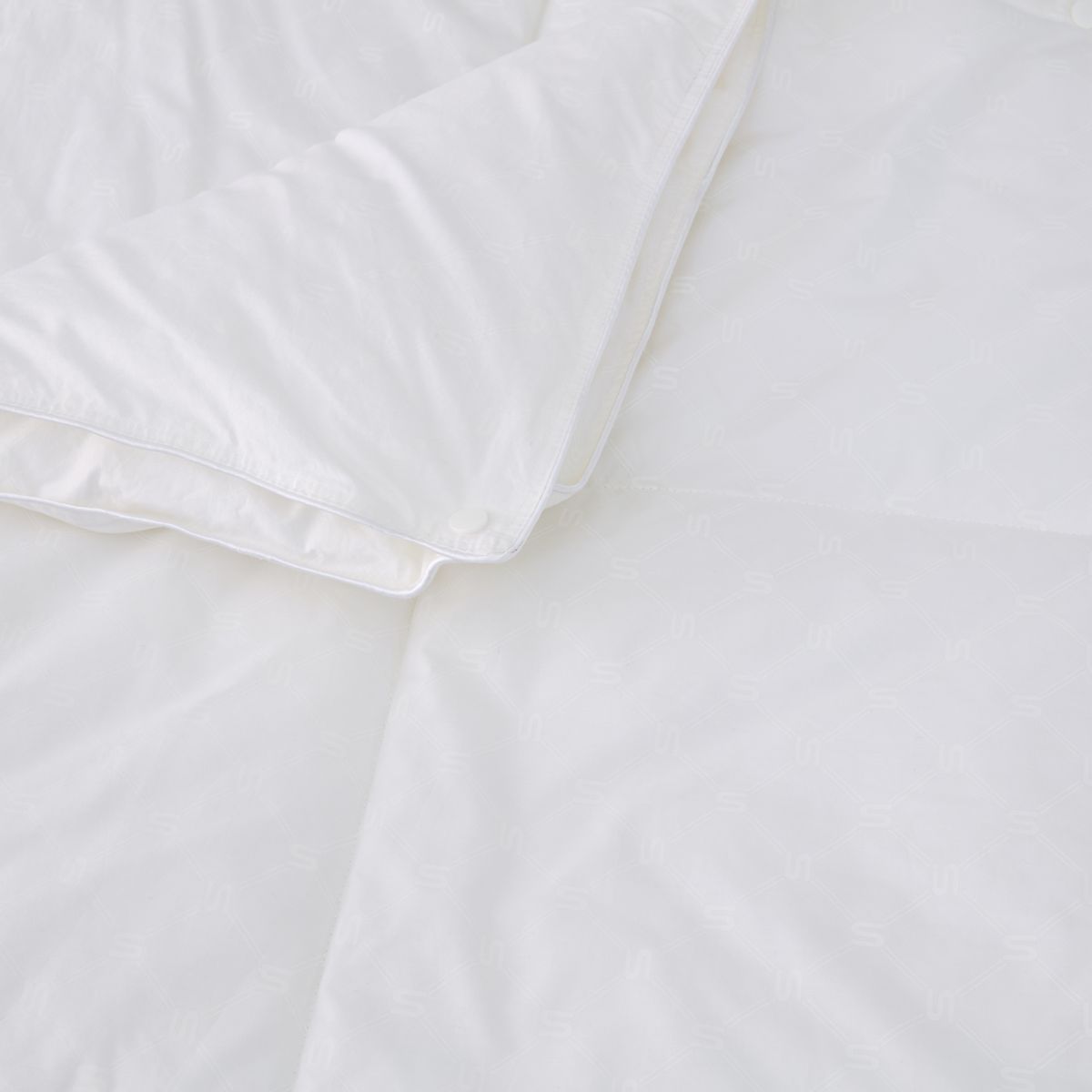 Deluxe Dream® 2 In 1 Quilt