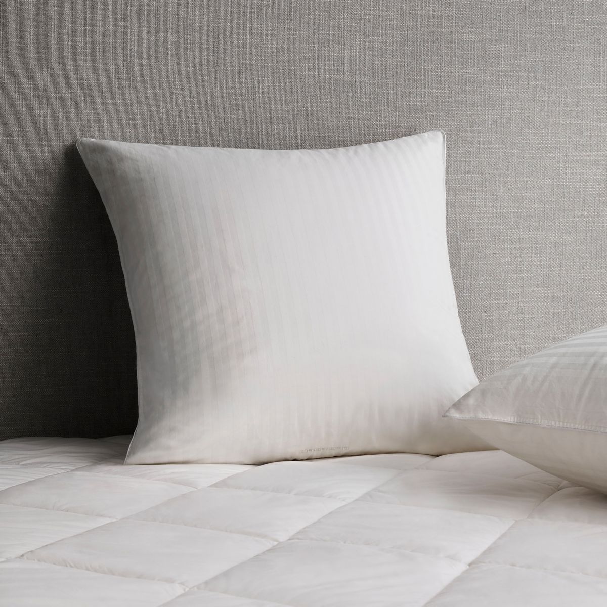 Deluxe Feather & Down Pillow