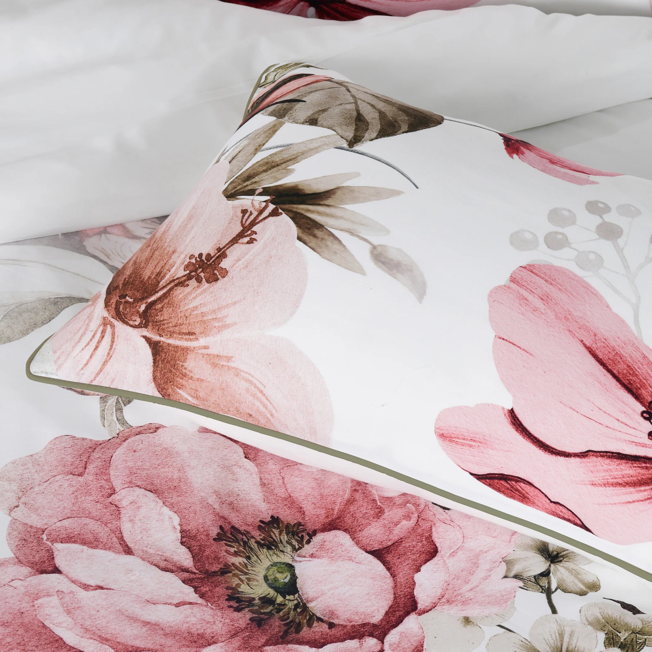 Eliana Quilt Cover Set