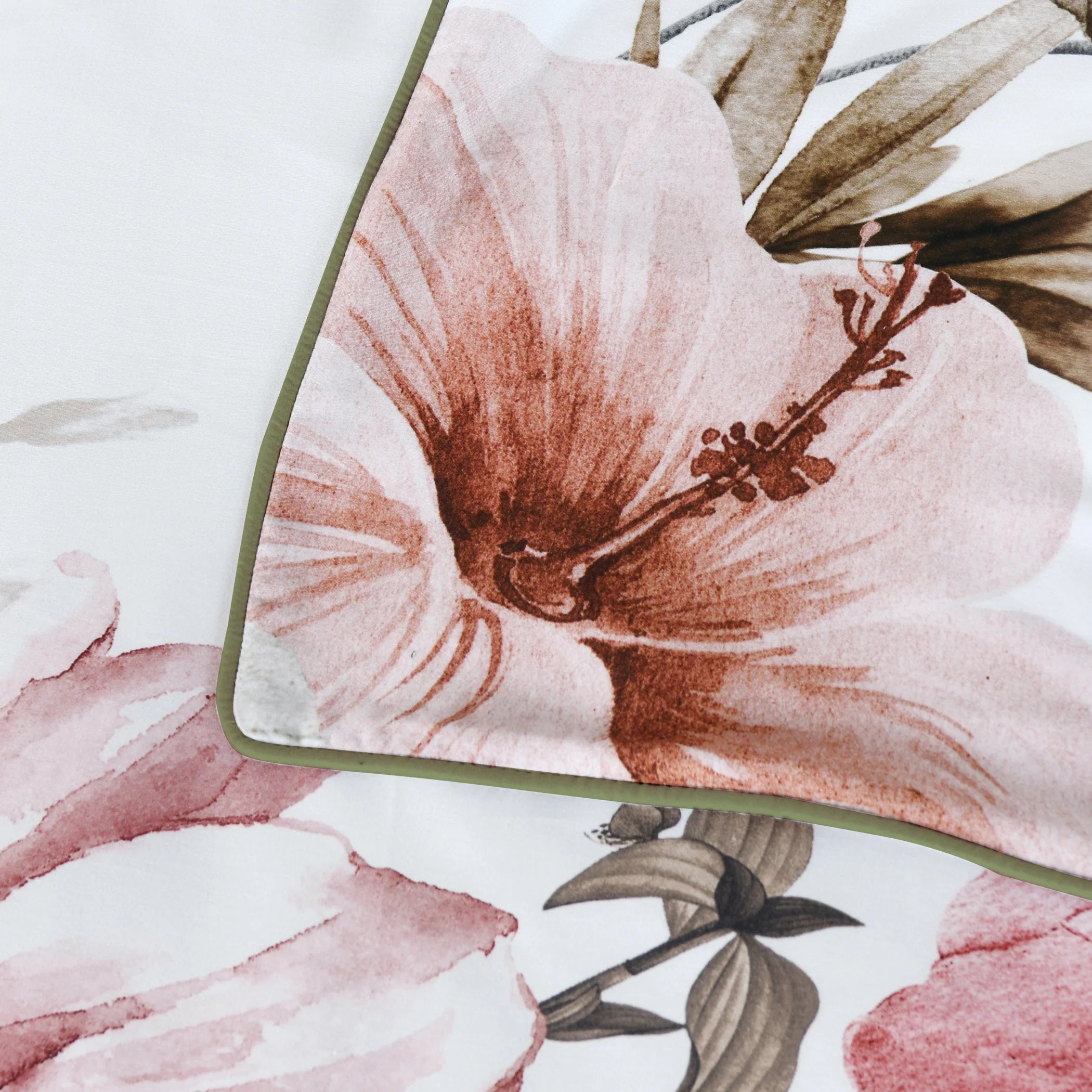 Eliana Quilt Cover Set