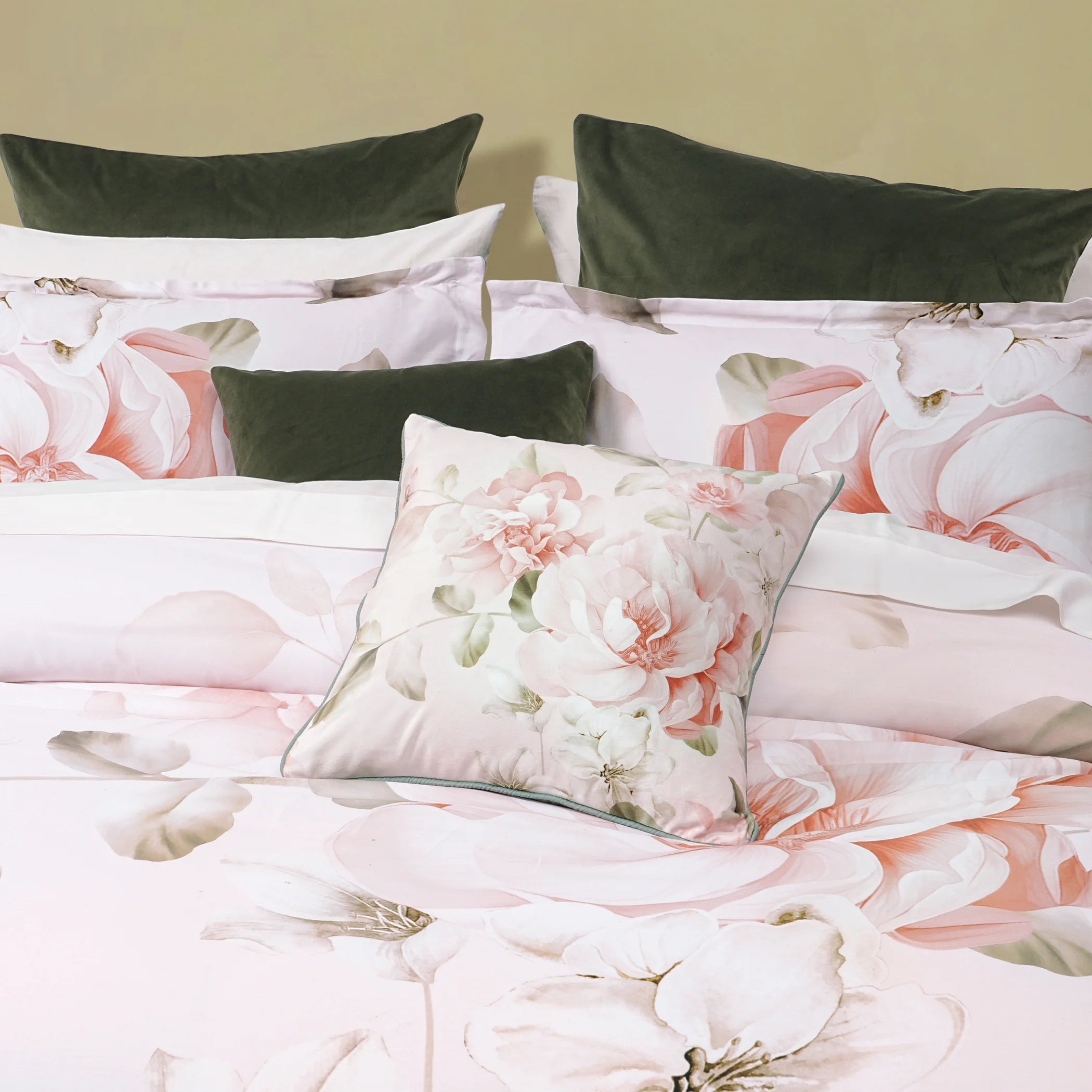 Layla Quilt Cover Set