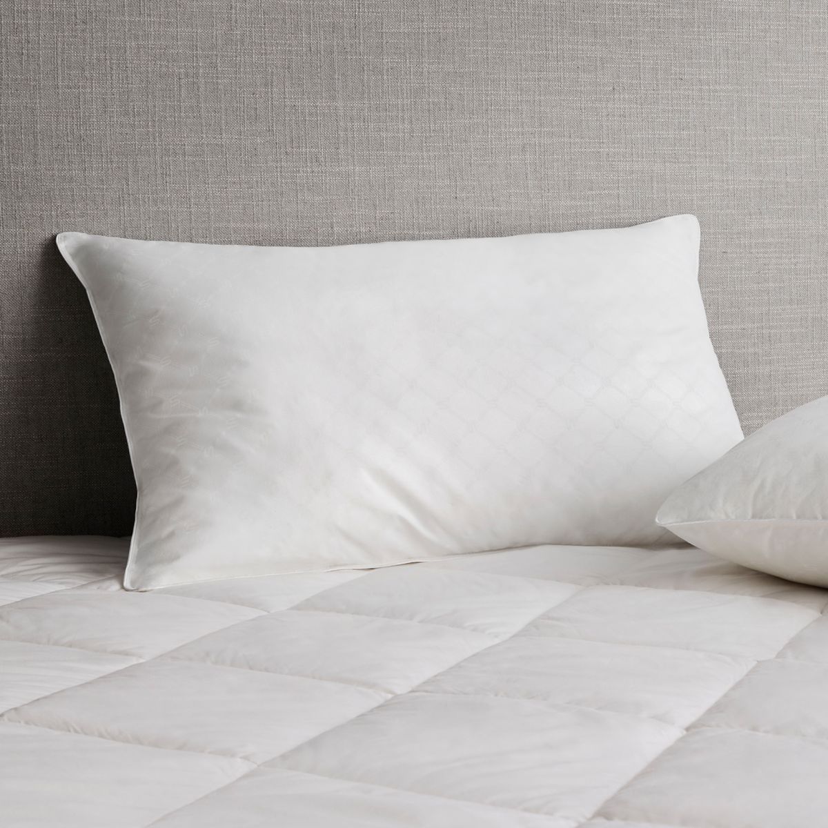 Ultimate Lux Pillow Twin Pack