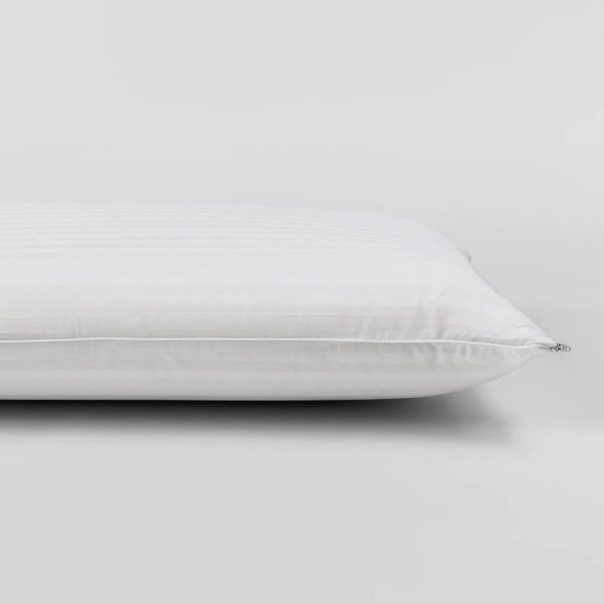 Luxurious Latex Classic Medium Profile & Feel Pillow Twin Pack