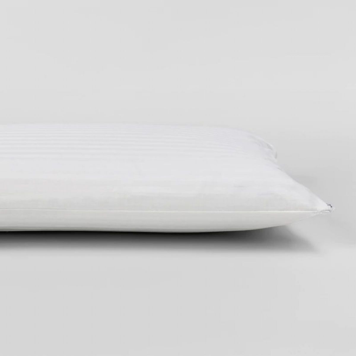 Luxurious Latex Medium Profile & Soft Feel Pillow