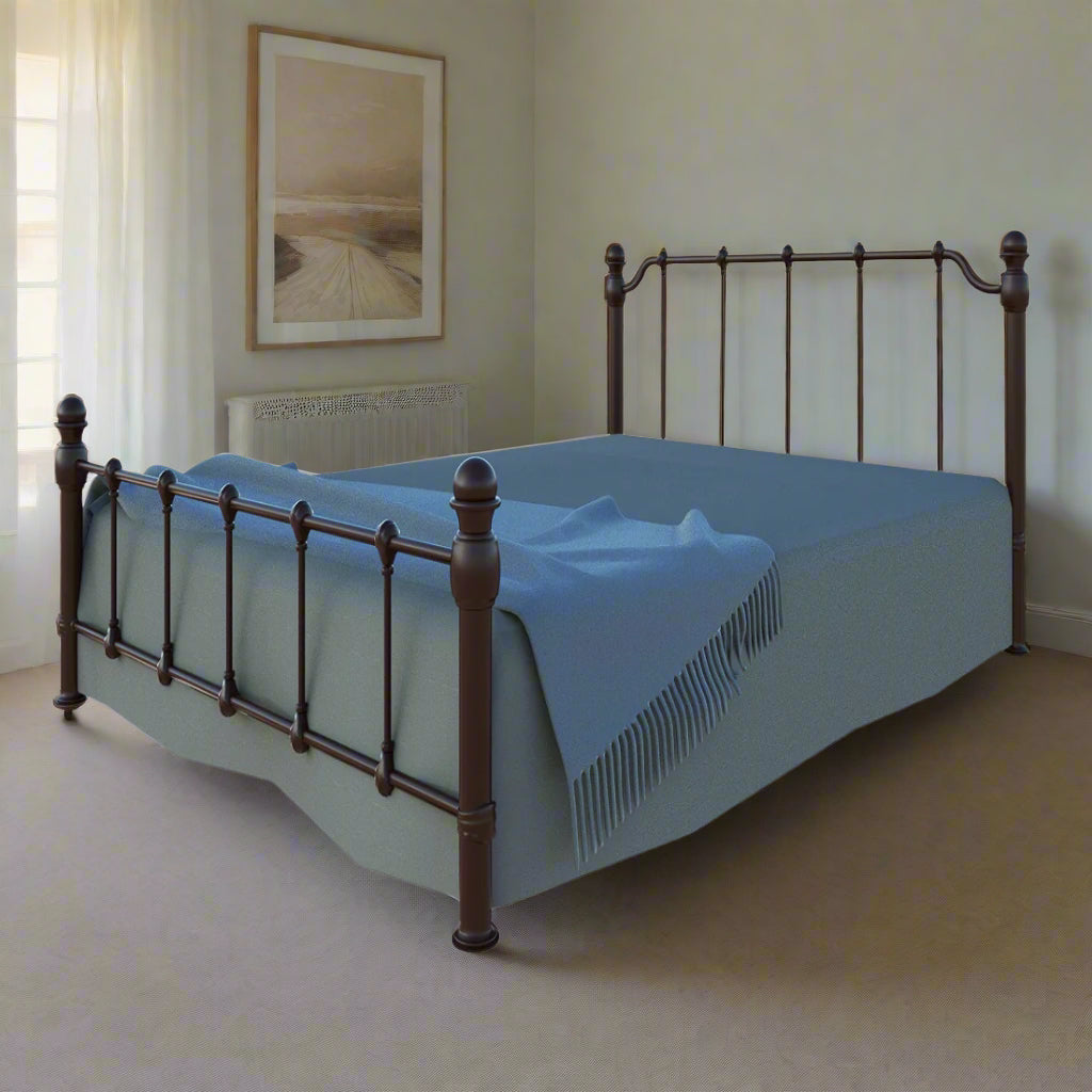 Liverpool Cast Bed
