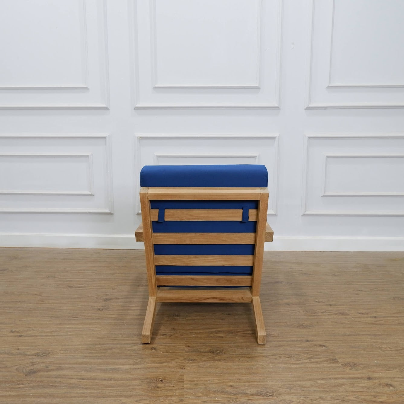 Outdoor Teak Lounge Chair