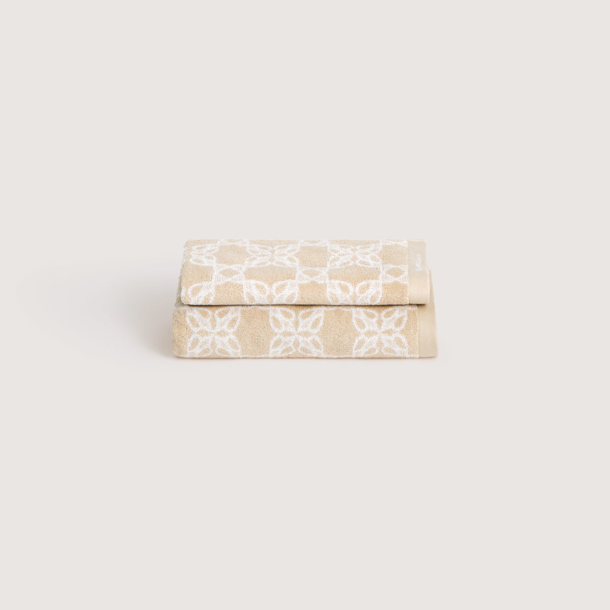 Lano Bath Towel