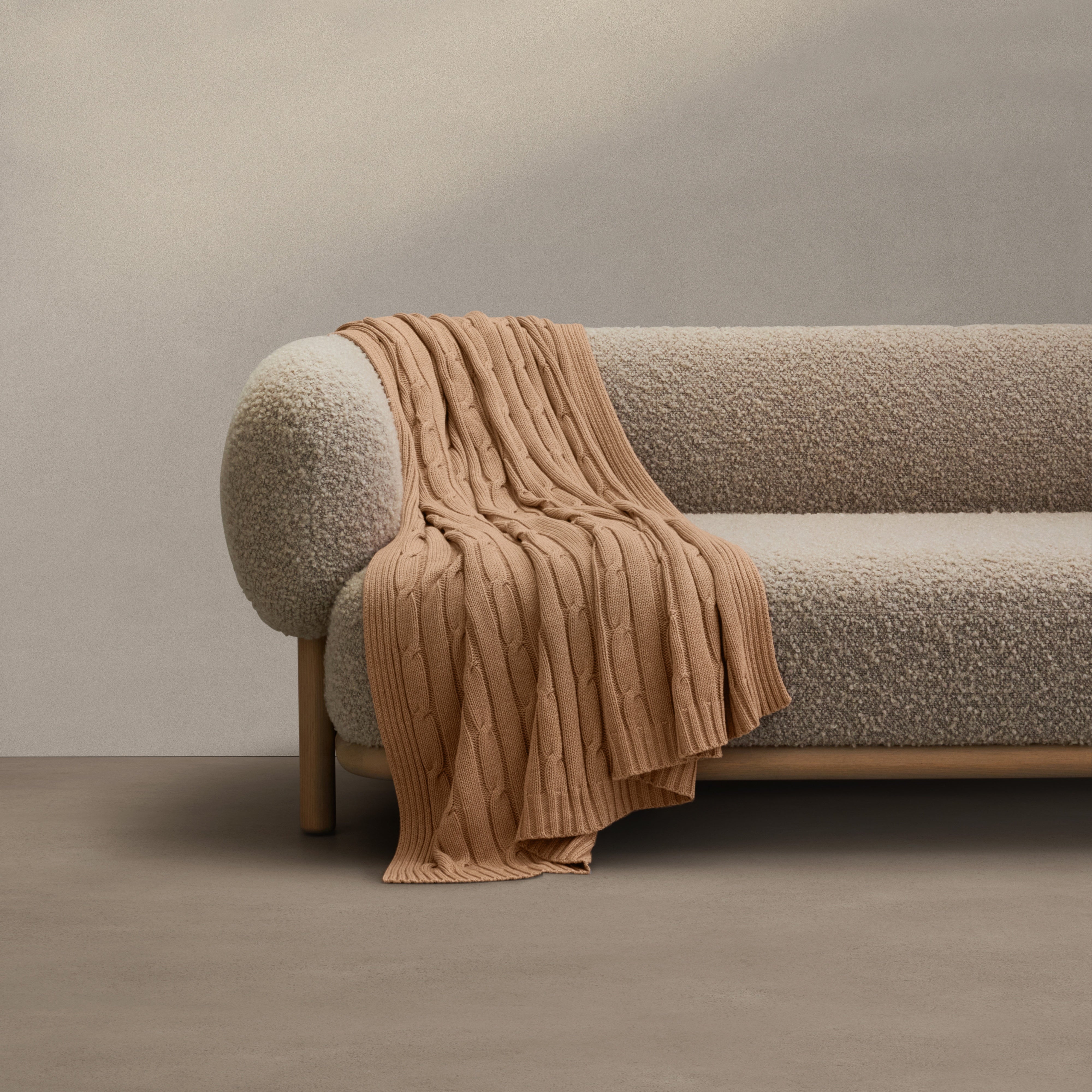 Selka Throw