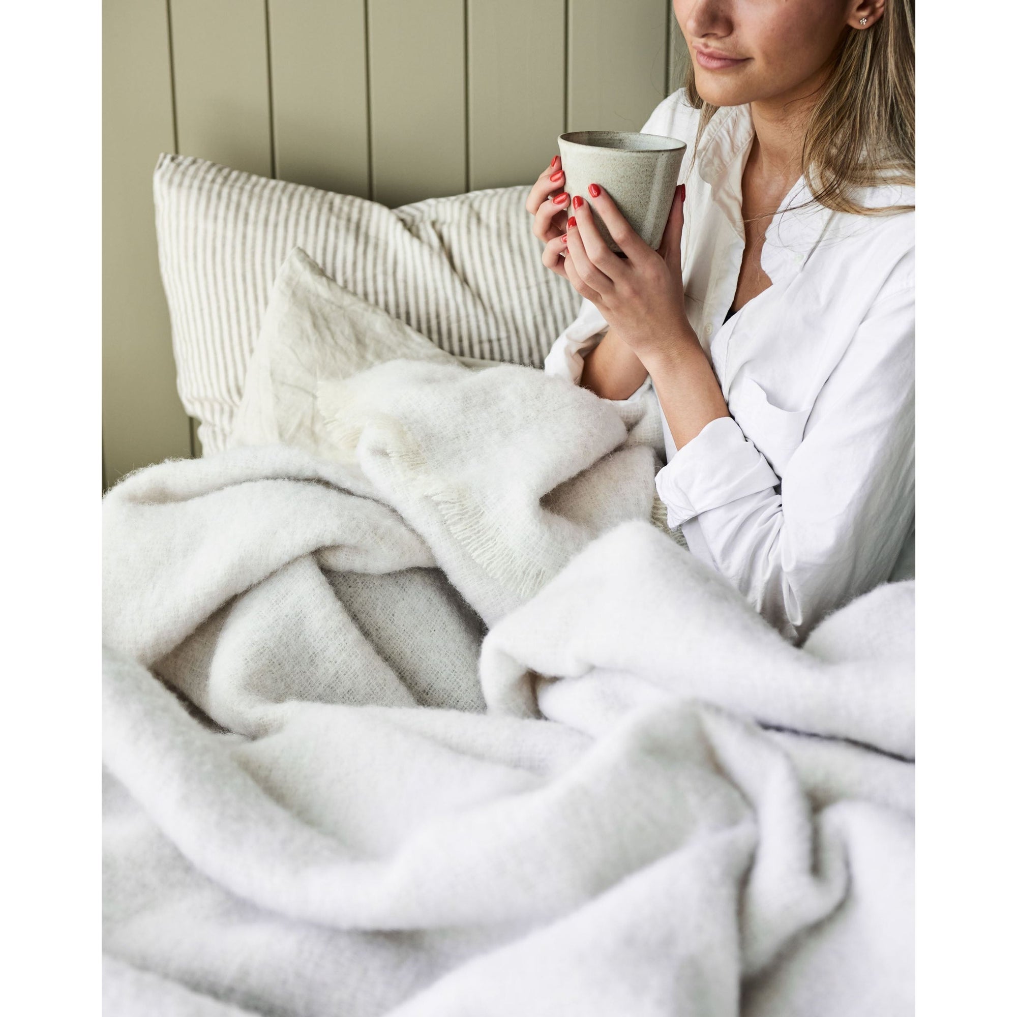 Alpaca Throw Blanket