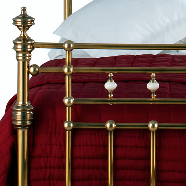 Bowen Cast Bed - Casting Detail