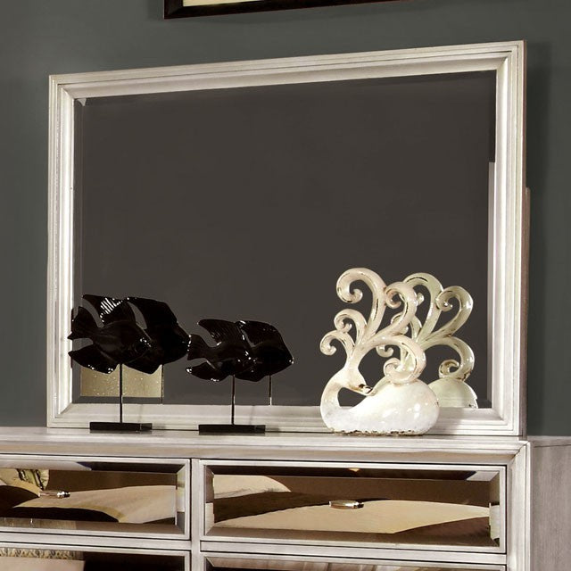 Golva Mirror