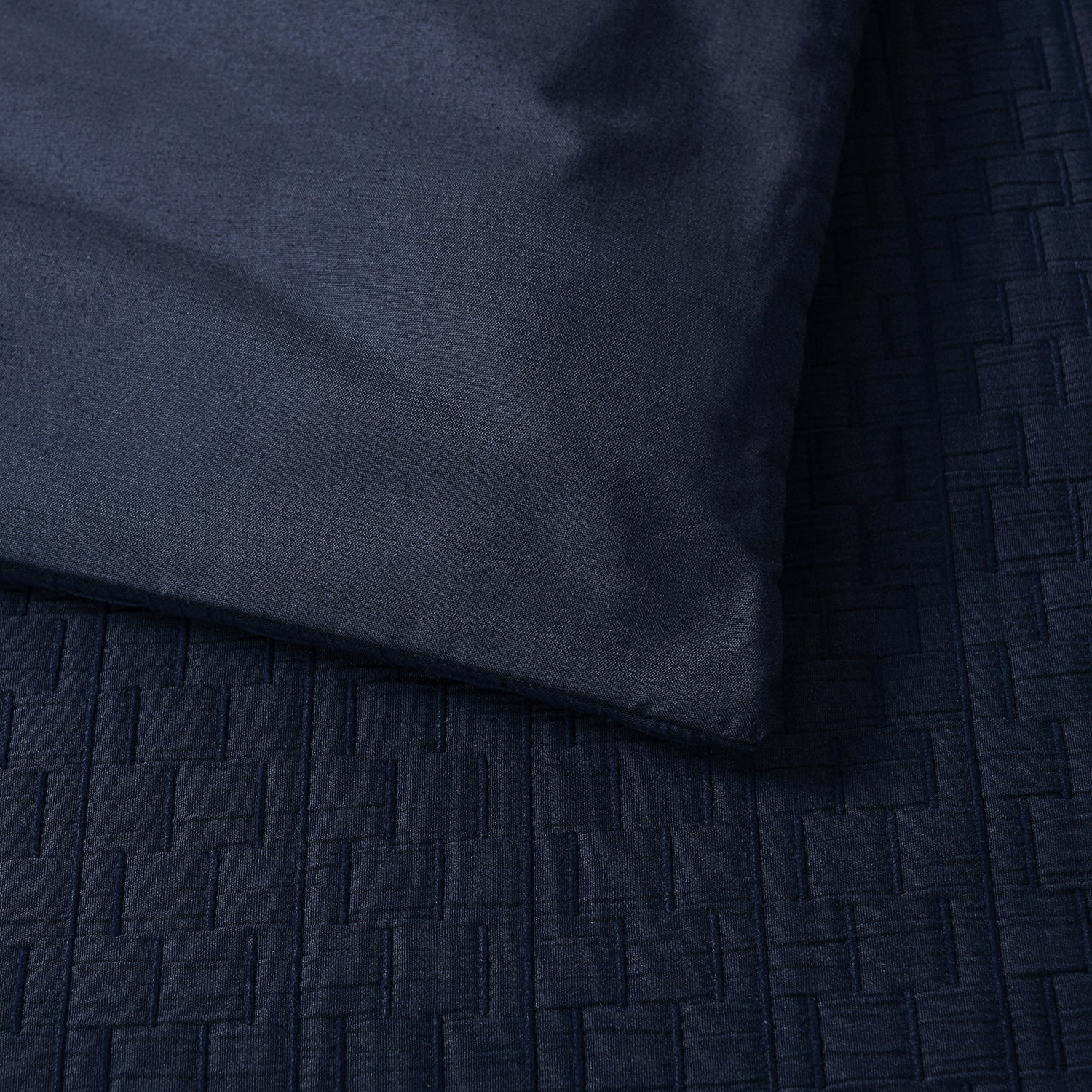 Burleigh Quilt Cover Set Ink