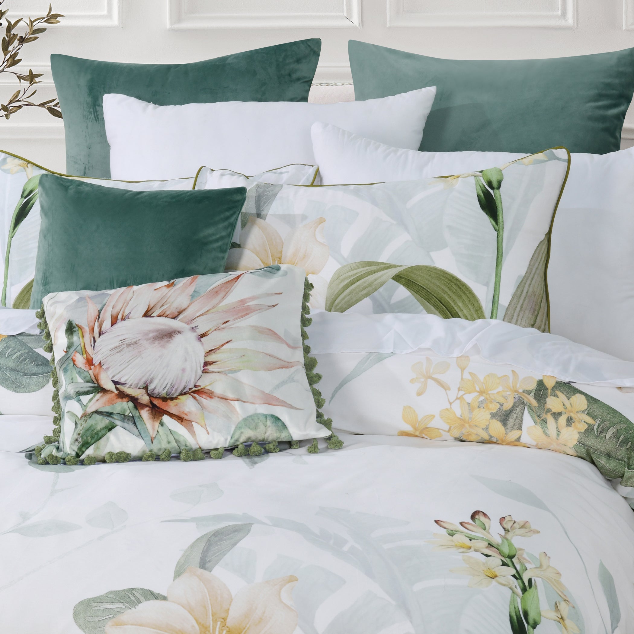 Helensvale Quilt Cover Set White