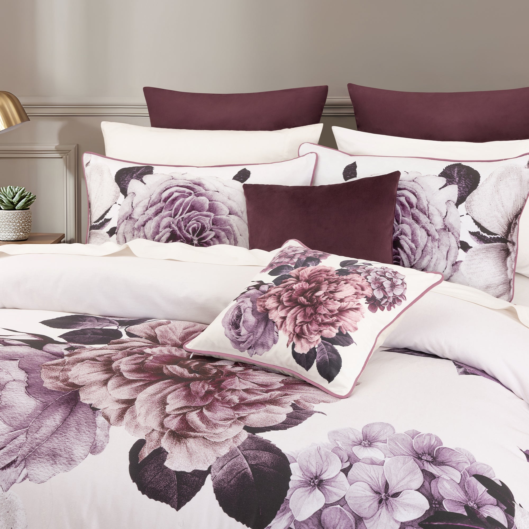 Kiara Quilt Cover Set Lavender