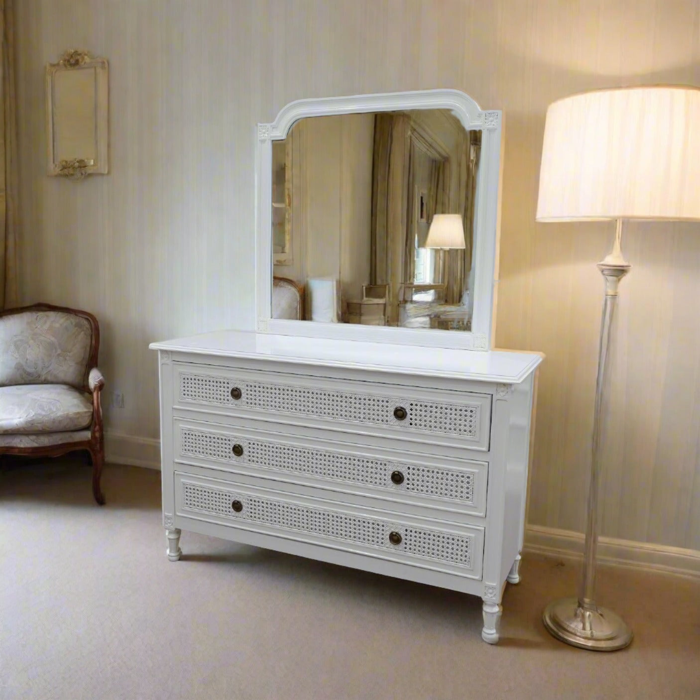 Loire Dressing Table with Mirrror