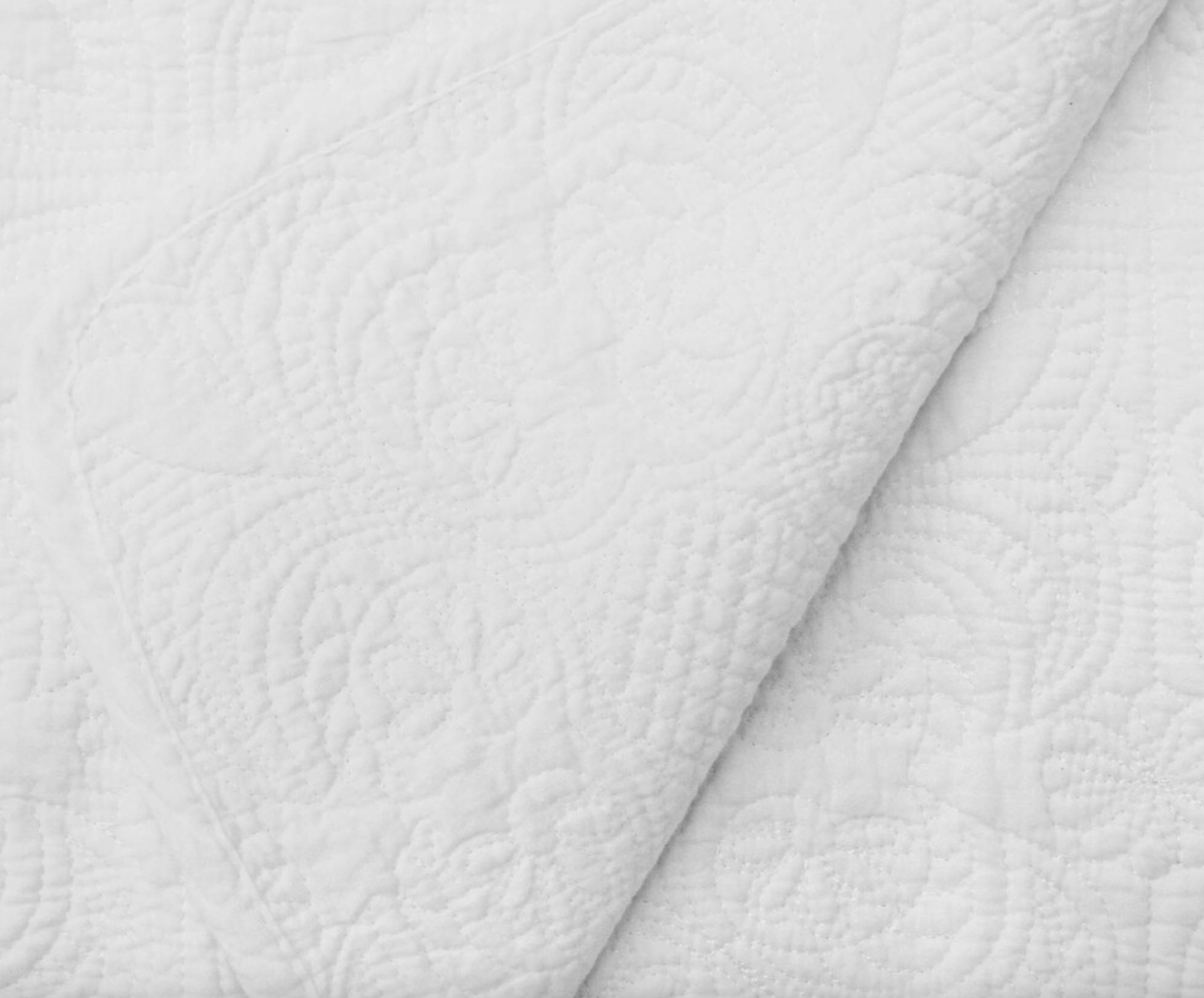White Vintage Style Bedspread