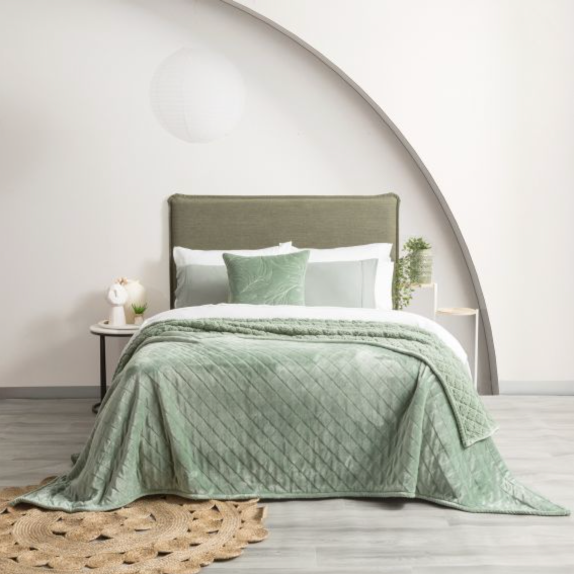 Heston Ultra Soft Velvet Sherpa Blanket