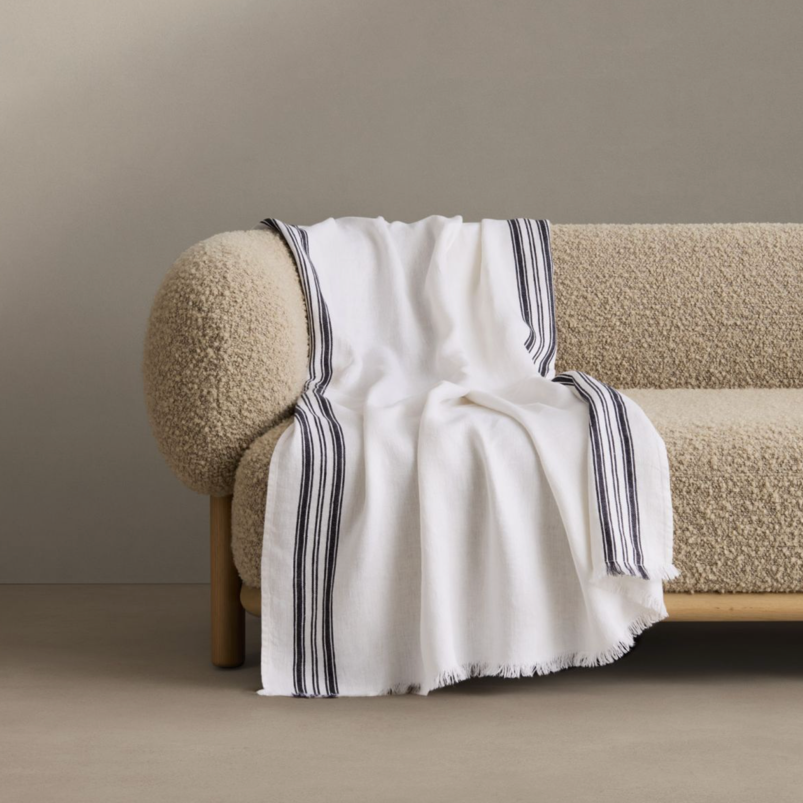 Sano Linen Throw