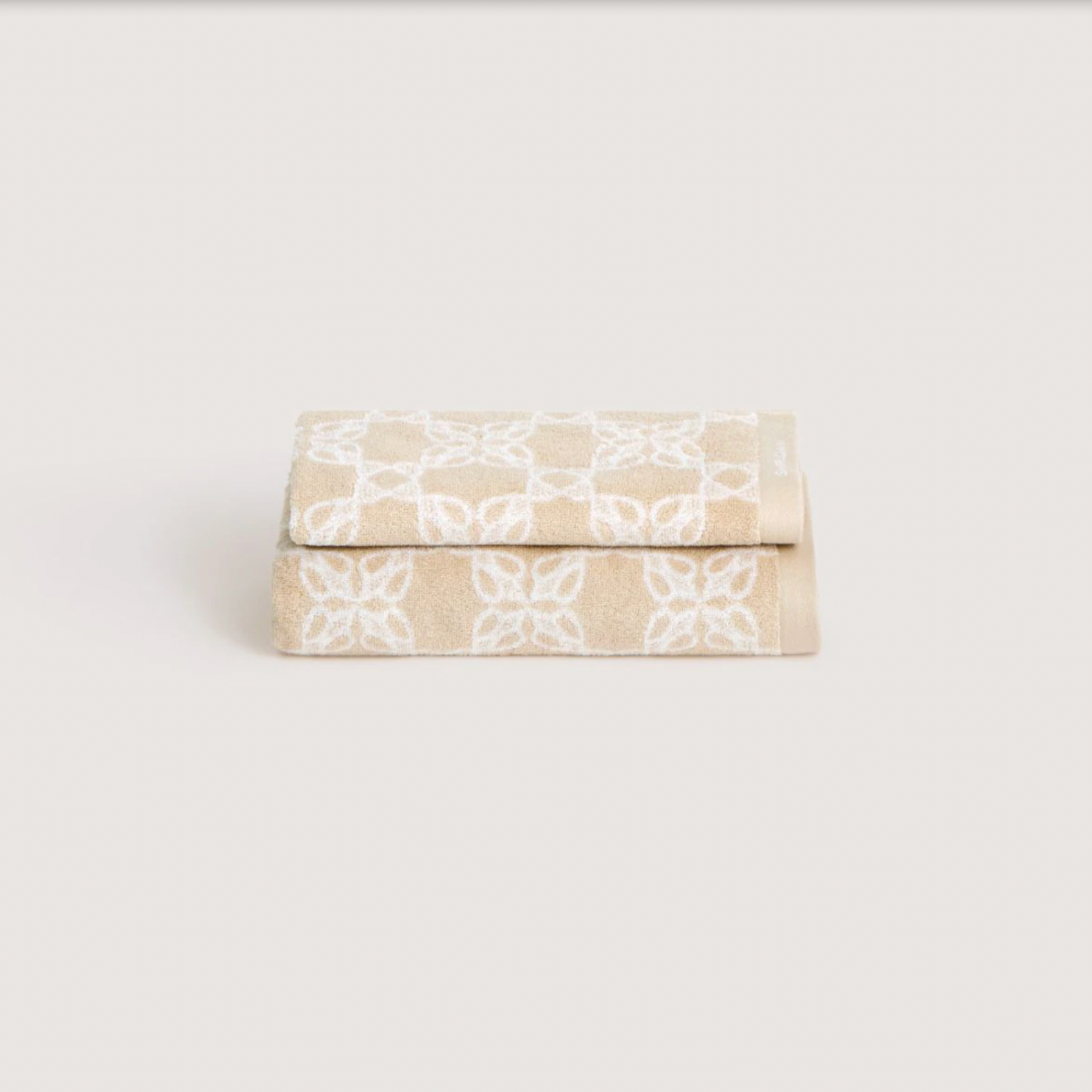 Lano Bath Towel
