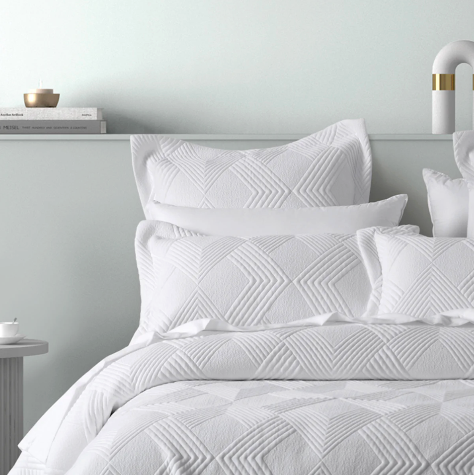 Cassiano Coverlet Set White