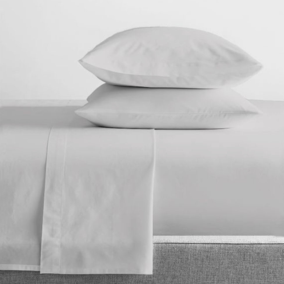 Renee Taylor 300 Thread Count 100 % Organic Cotton Sheet sets