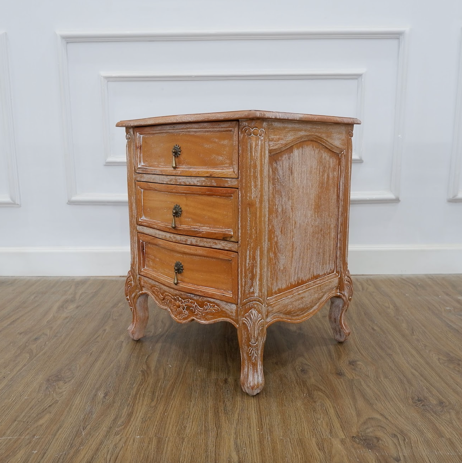 Mamba Bedside Table