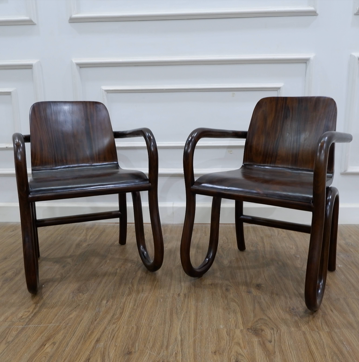 Kohlo Chair