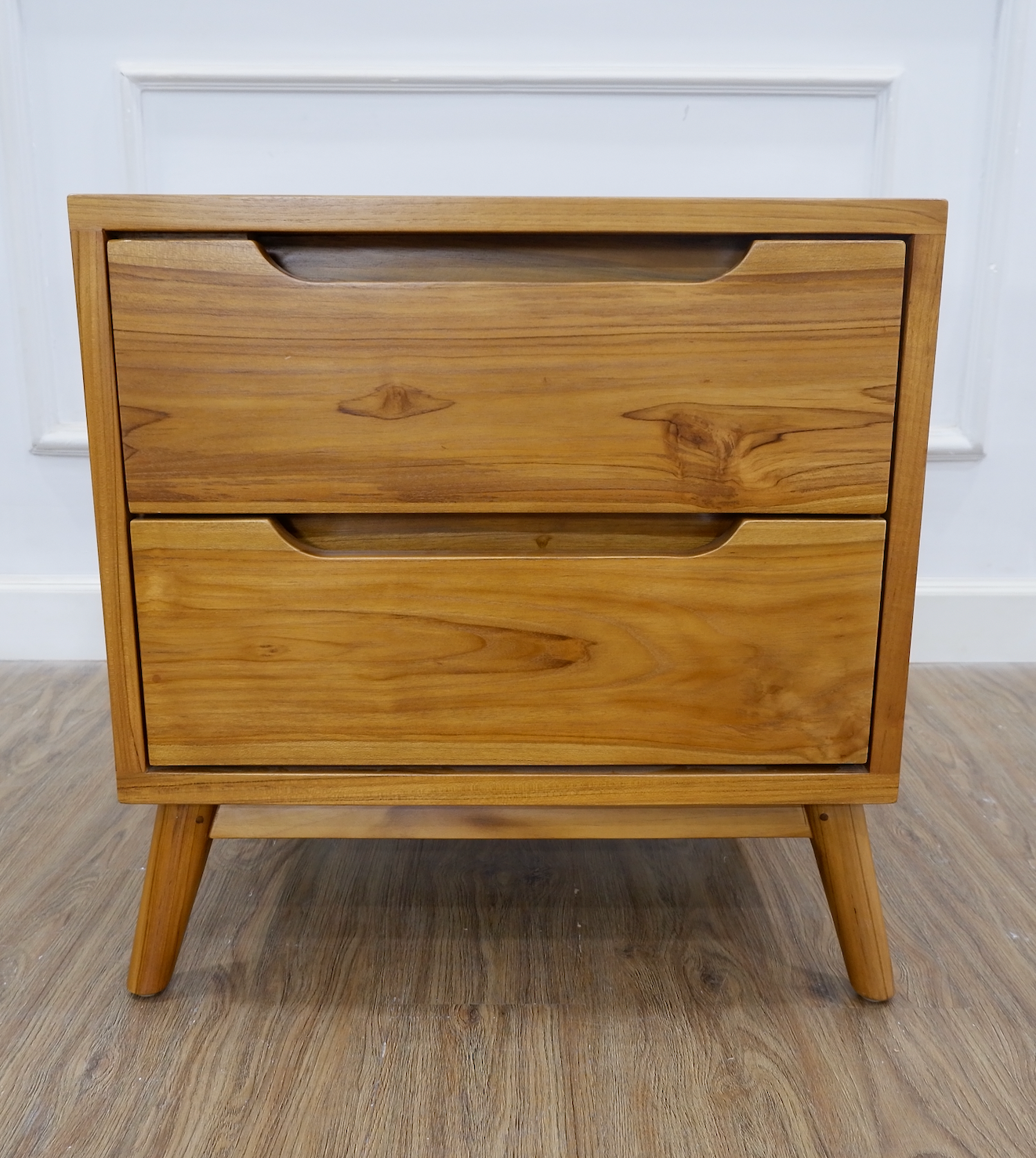 Lennart Bedside Table