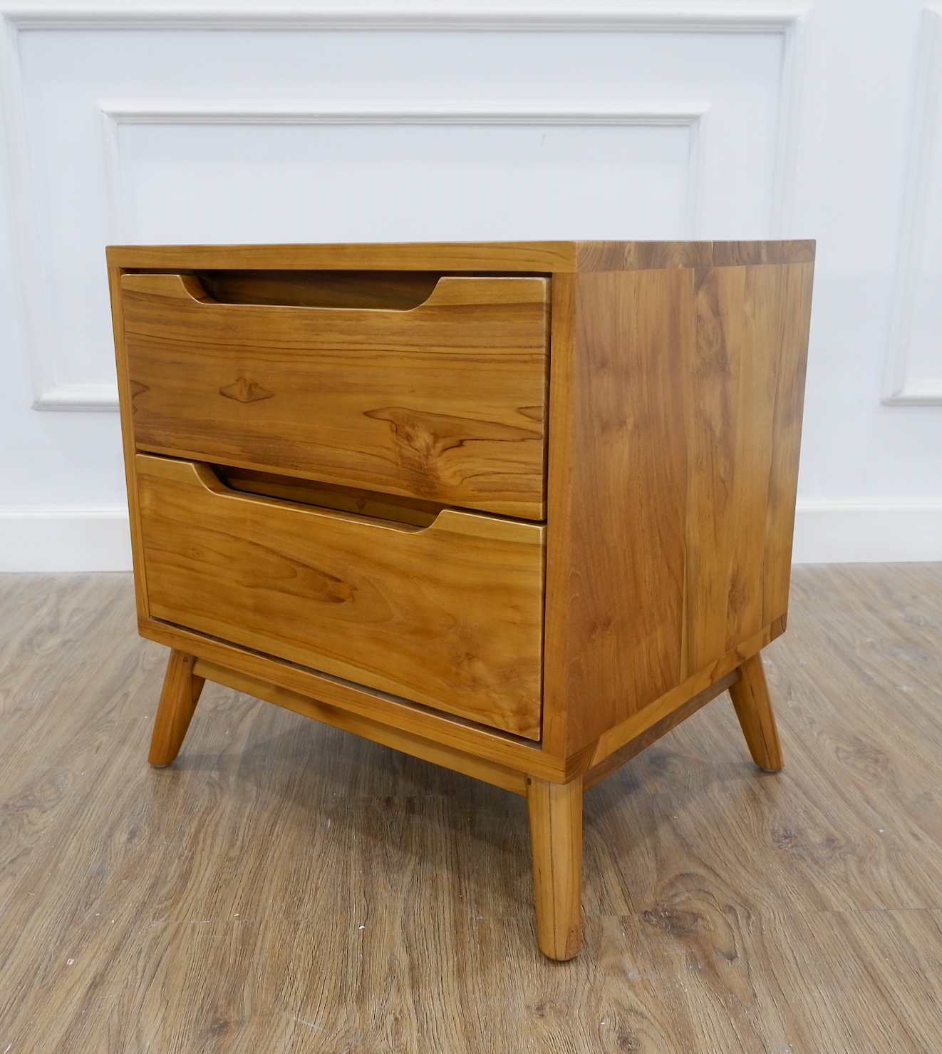 Lennart Bedside Table