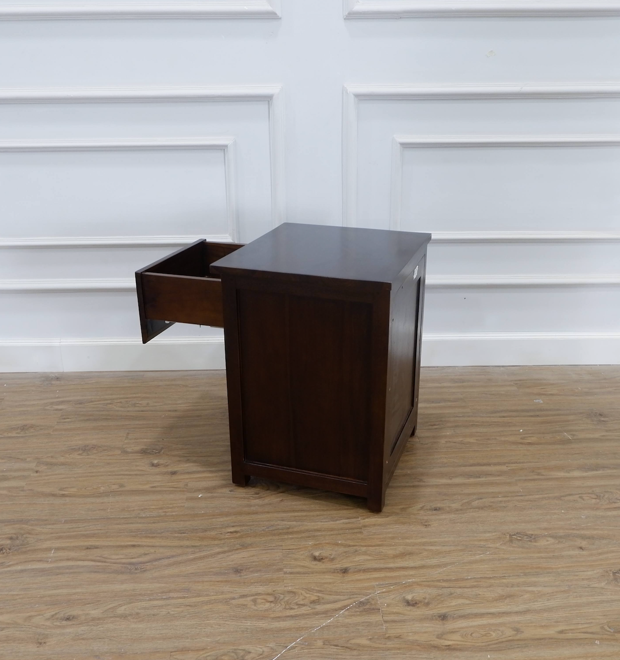Felipe Bedside Table