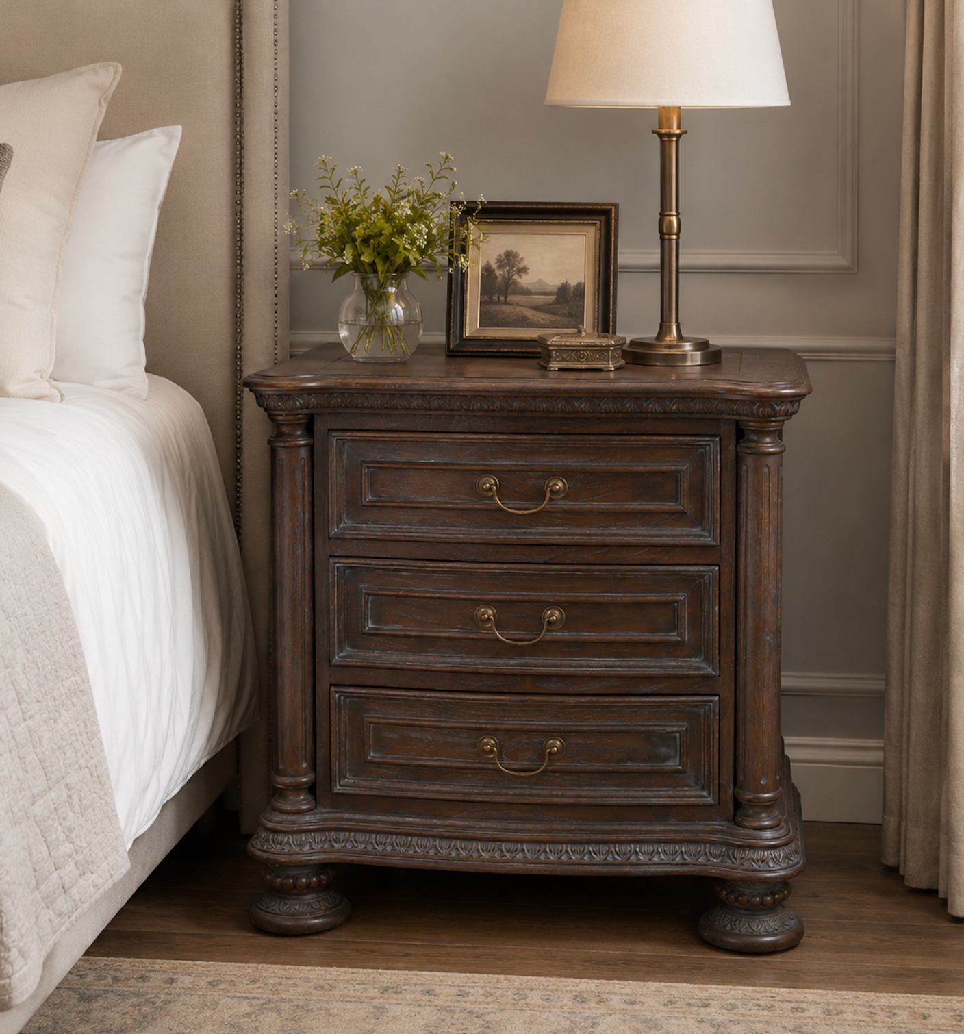 Leo Bedside Table