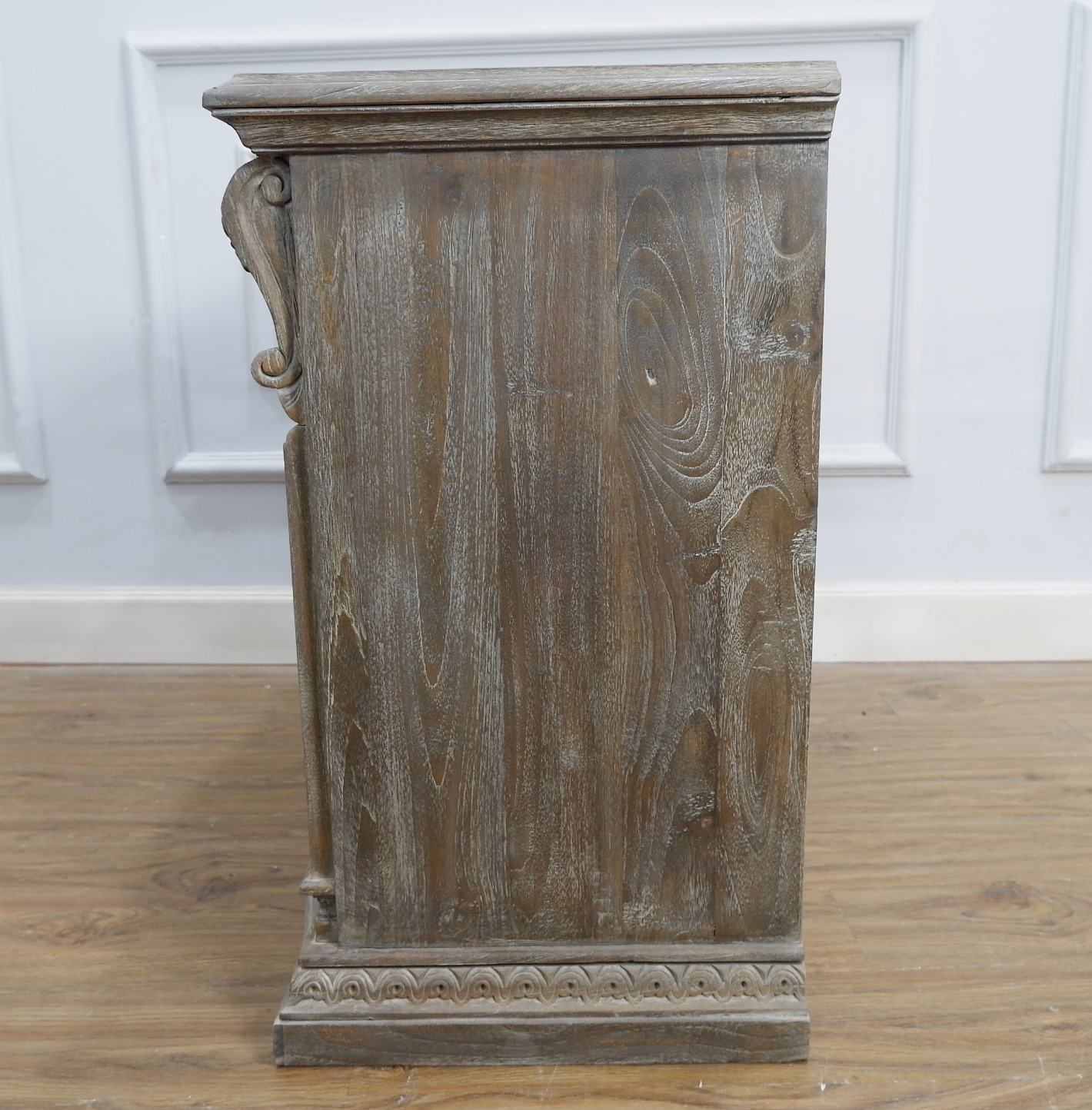 Stratford Bedside Table