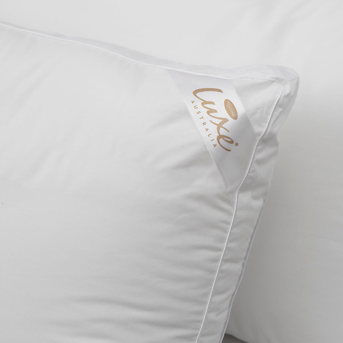 Luxe Superior Support Twin Pack Pillows