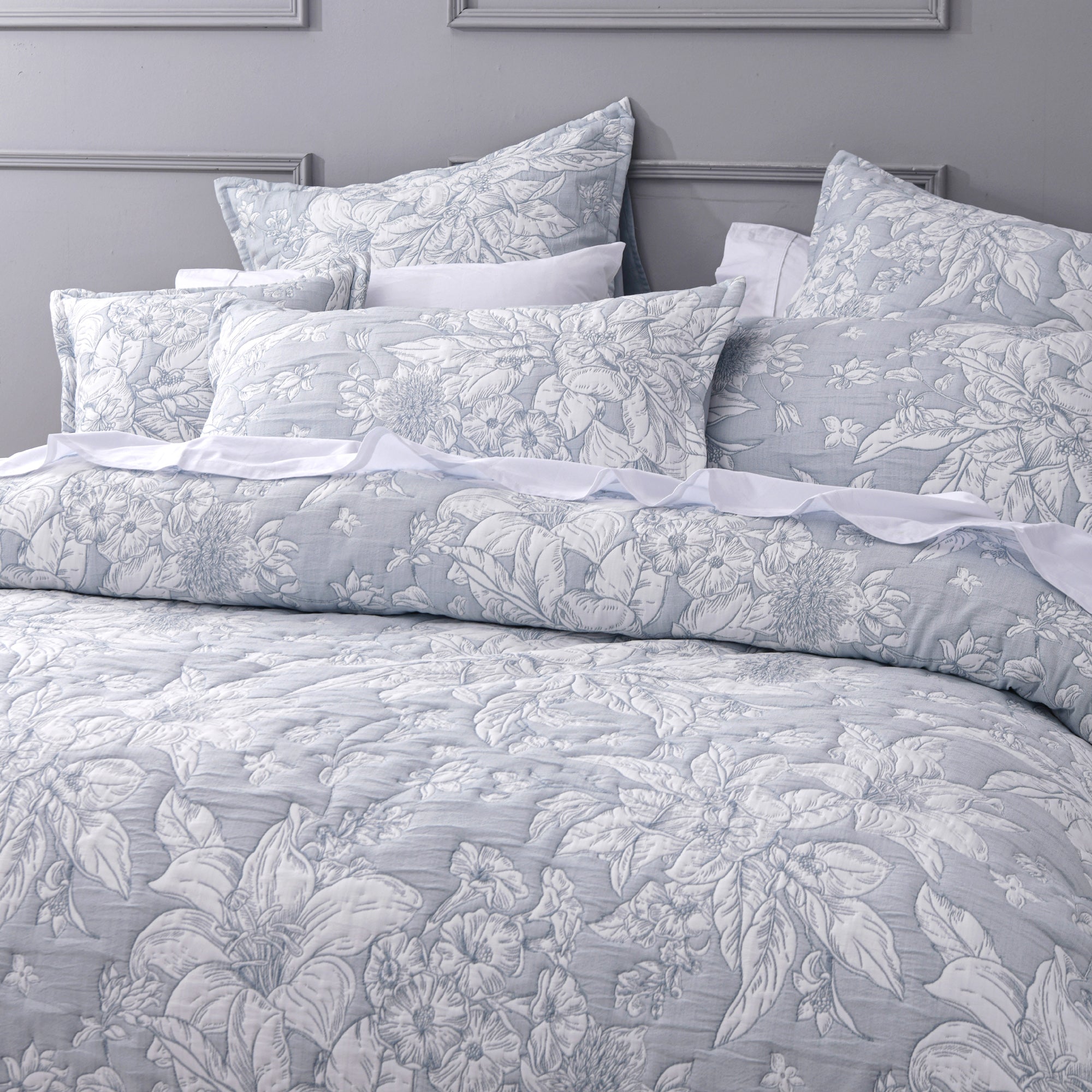 Whispering Lily Quilt Cover Set Powder Blue