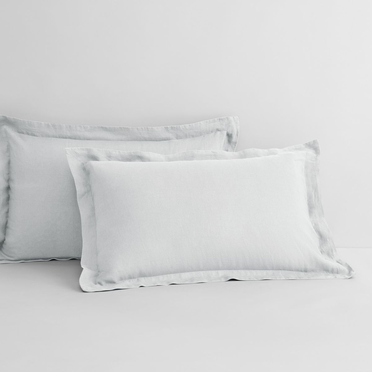 Abbotson Linen Tailored Pillowcase Pair